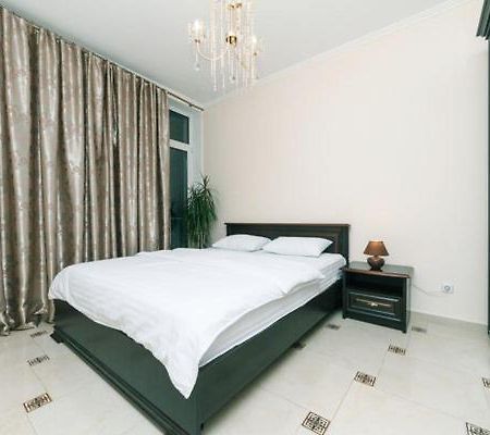 Lux Apartment, Comfort Town, Kiev Exterior foto