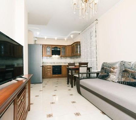 Lux Apartment, Comfort Town, Kiev Exterior foto